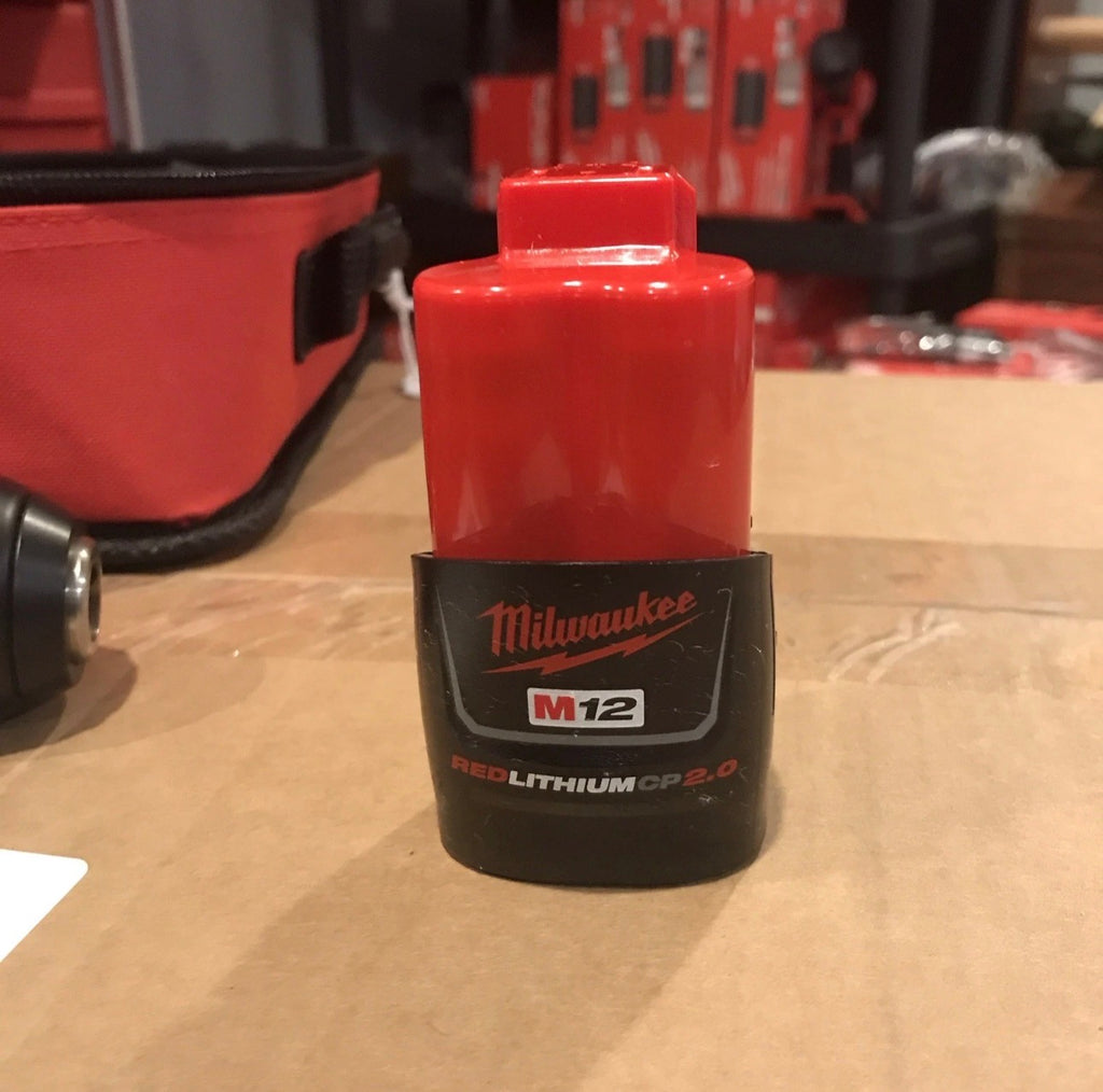 Milwaukee M12 3401-20 Hammer Drill/Driver Kit