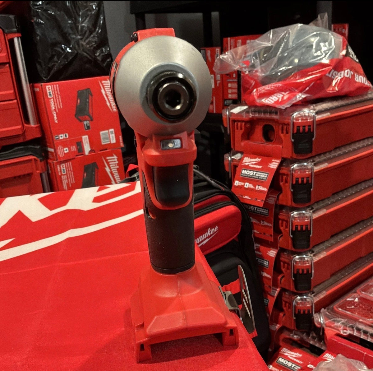 Milwaukee M18™ 3650-20 Brushless 1/4″ Hex Impact Driver