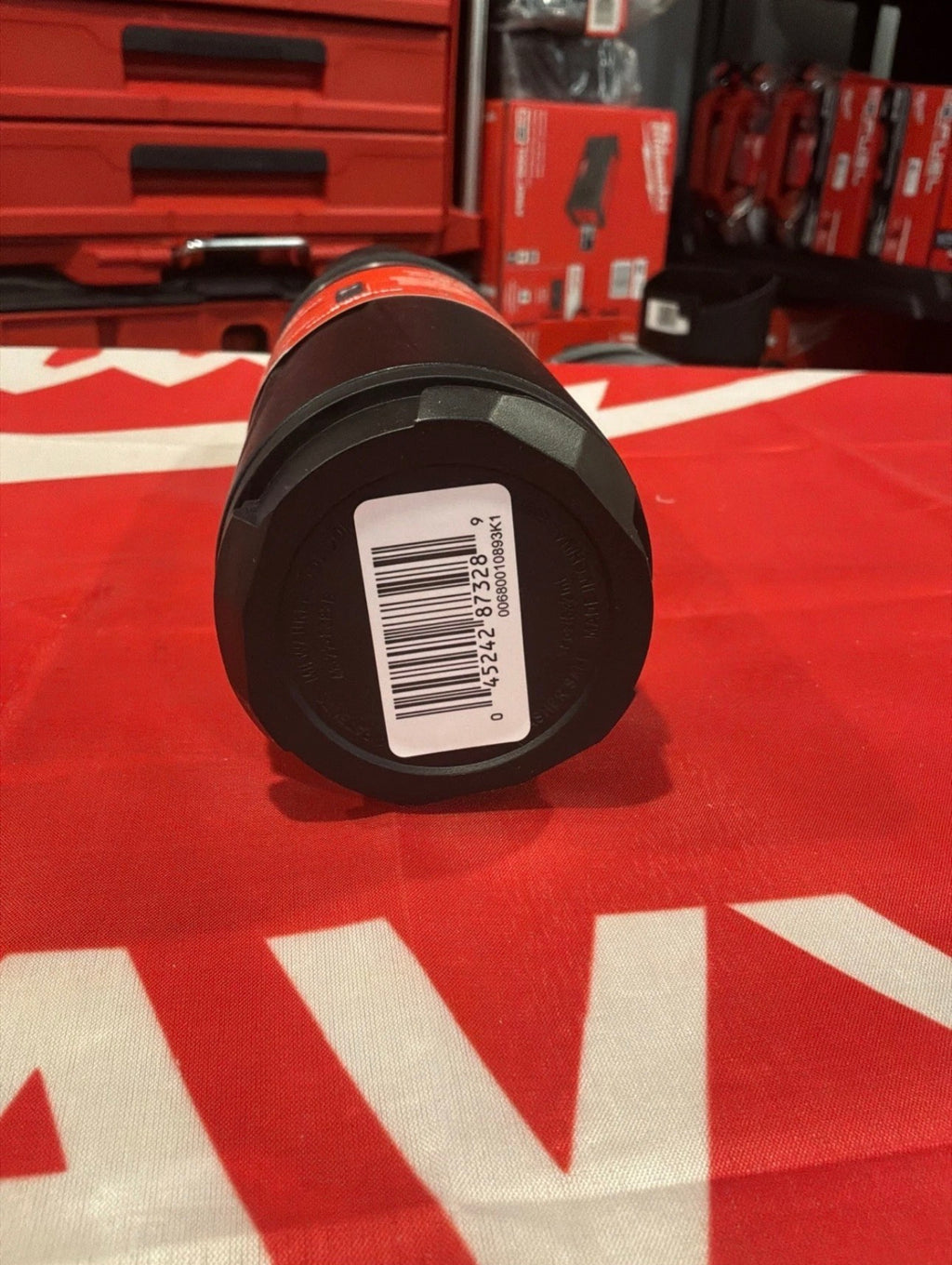 Milwaukee 48-22-8382B PACKOUT™ 18 oz Black Insulated Bottle