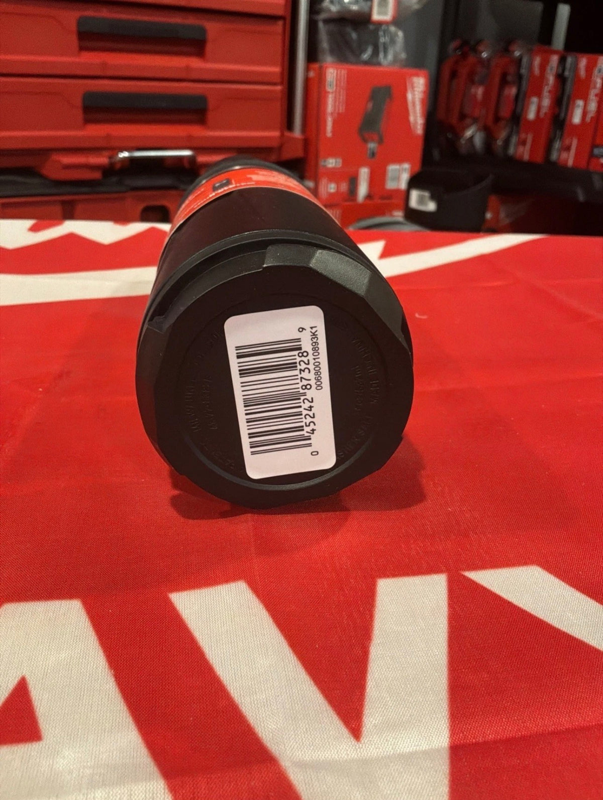 Milwaukee 48-22-8382B PACKOUT™ 18 oz Black Insulated Bottle
