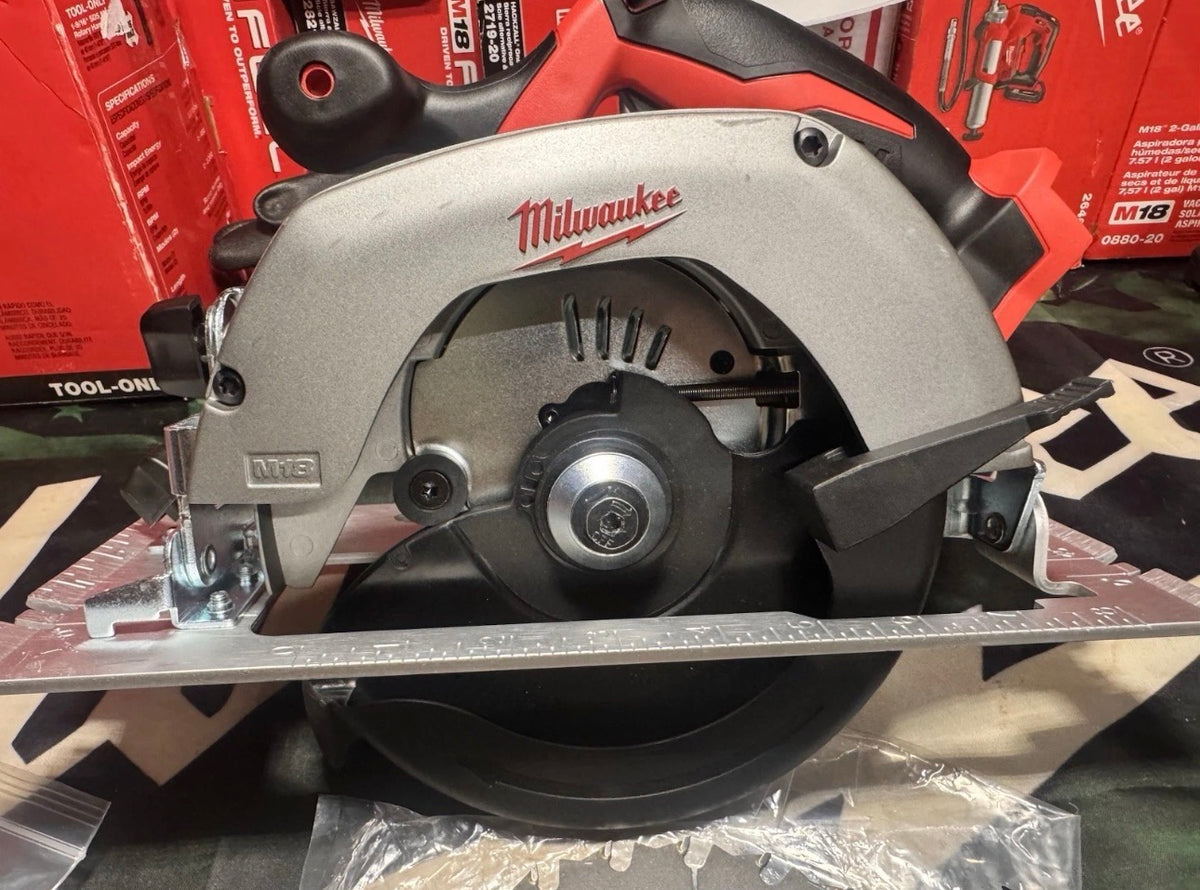 Milwaukee M18™ 2630-20 6-1/2″ Circular Saw