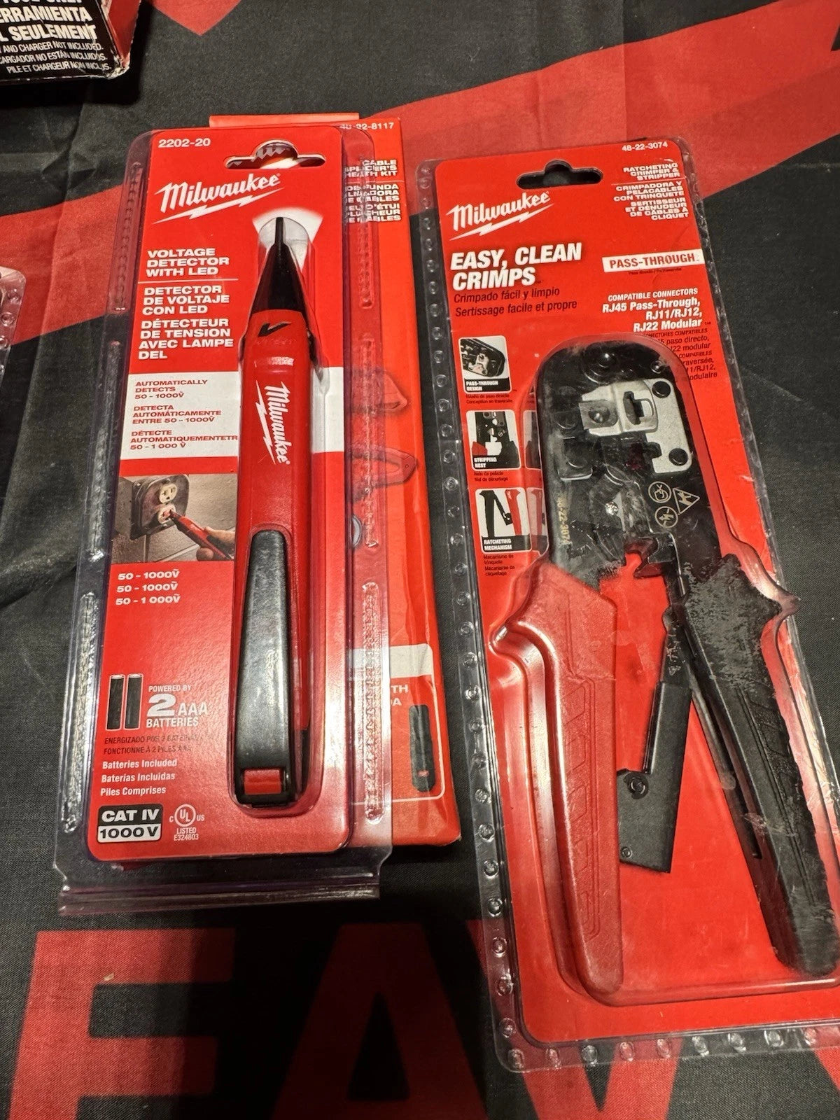 Milwaukee Electrician Tool Set – 2217-20 Multiméter + Villanyszerelő Szerszámkészlet