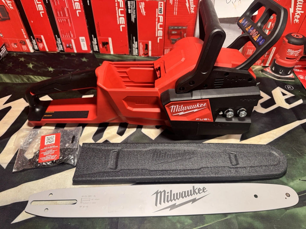 Milwaukee M18 FUEL™ 2727-20 16″ Akkumulátoros Láncfűrész