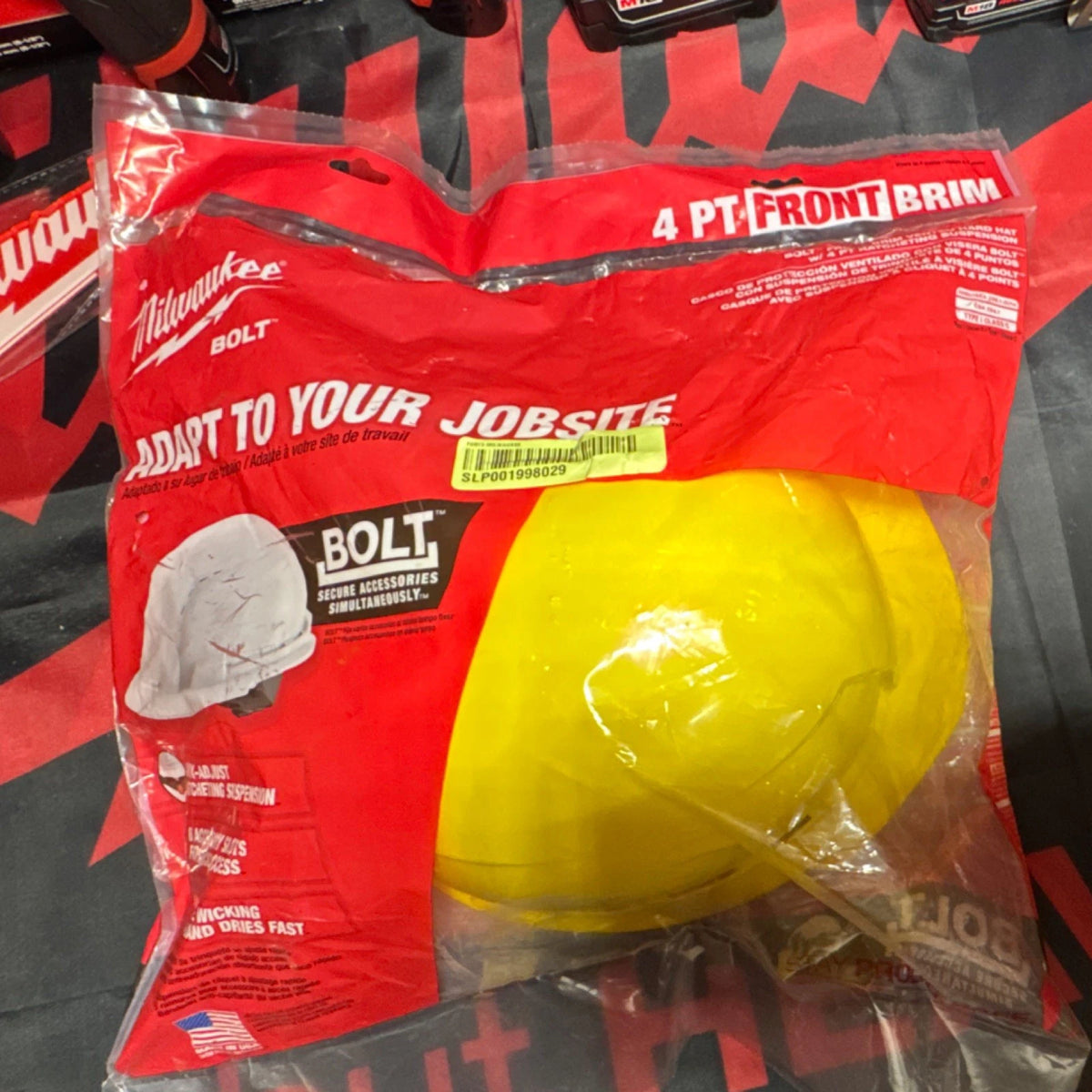 Milwaukee BOLT™ Sárga Munkavédelmi Sisak – Type 1, Class C, Racsnis Felfüggesztéssel